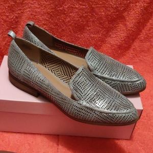 Pewter/silver Crown Vintage Brand Loafers Size 10